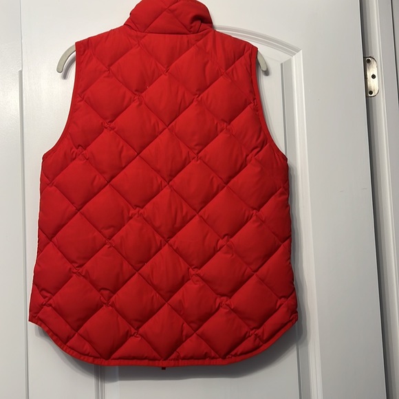 J Crew Factory red quilted puffer vest size M - Picture 2 of 5